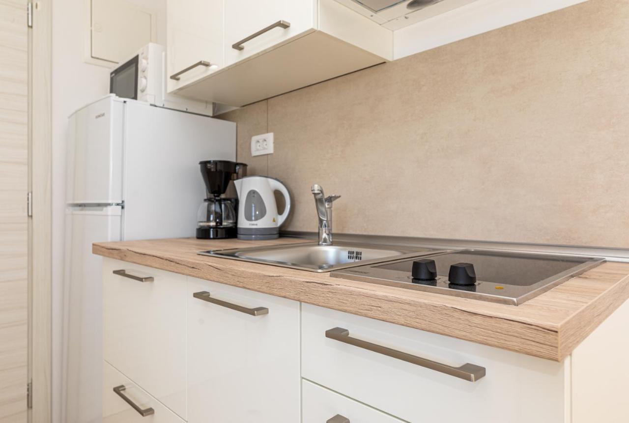 Apartments Crnekovic III Baska  Exterior photo