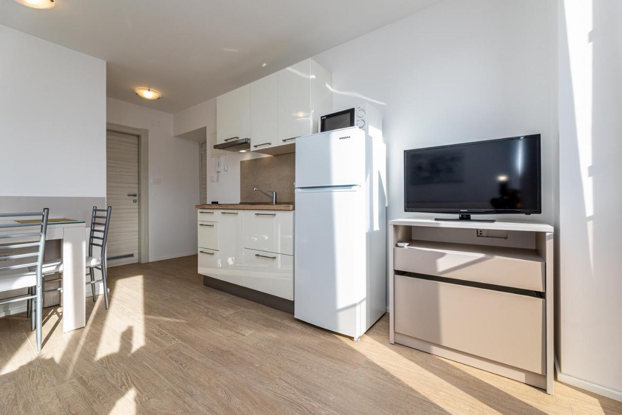 Apartments Crnekovic III Baska  Exterior photo
